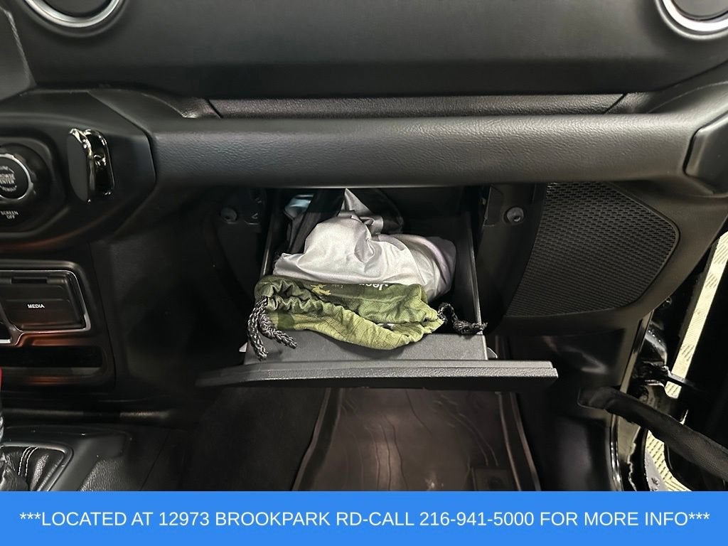 2022 Jeep Wrangler Unlimited Sahara 4x4
