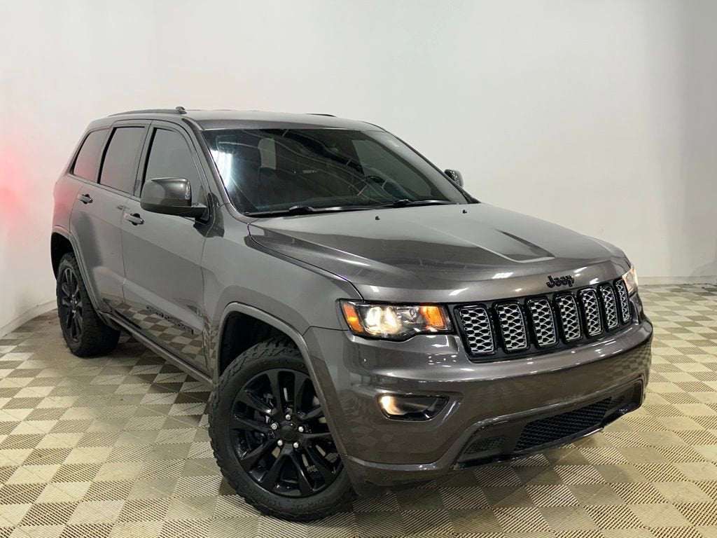2021 Jeep Grand Cherokee Laredo X 4x4