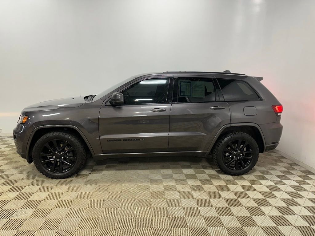 2021 Jeep Grand Cherokee Laredo X 4x4