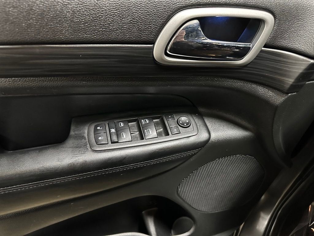 2021 Jeep Grand Cherokee Laredo X 4x4