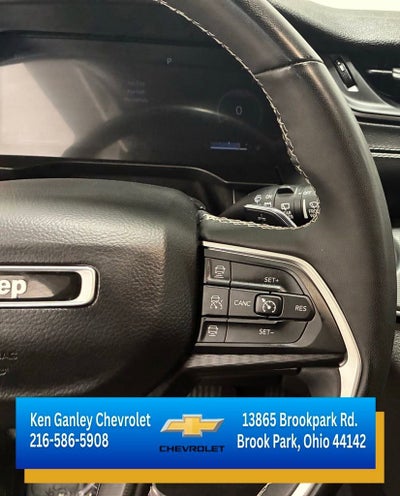 2023 Jeep Grand Cherokee Laredo 4x4