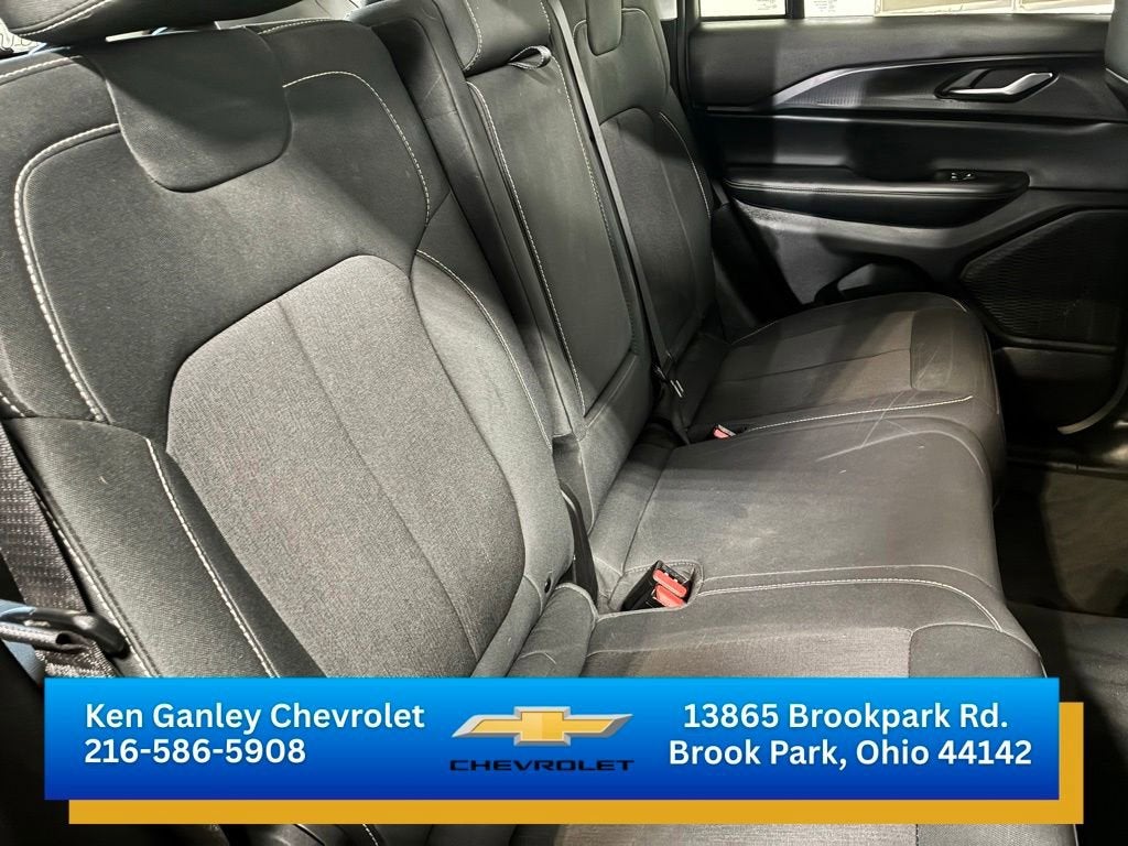 2023 Jeep Grand Cherokee Laredo 4x4