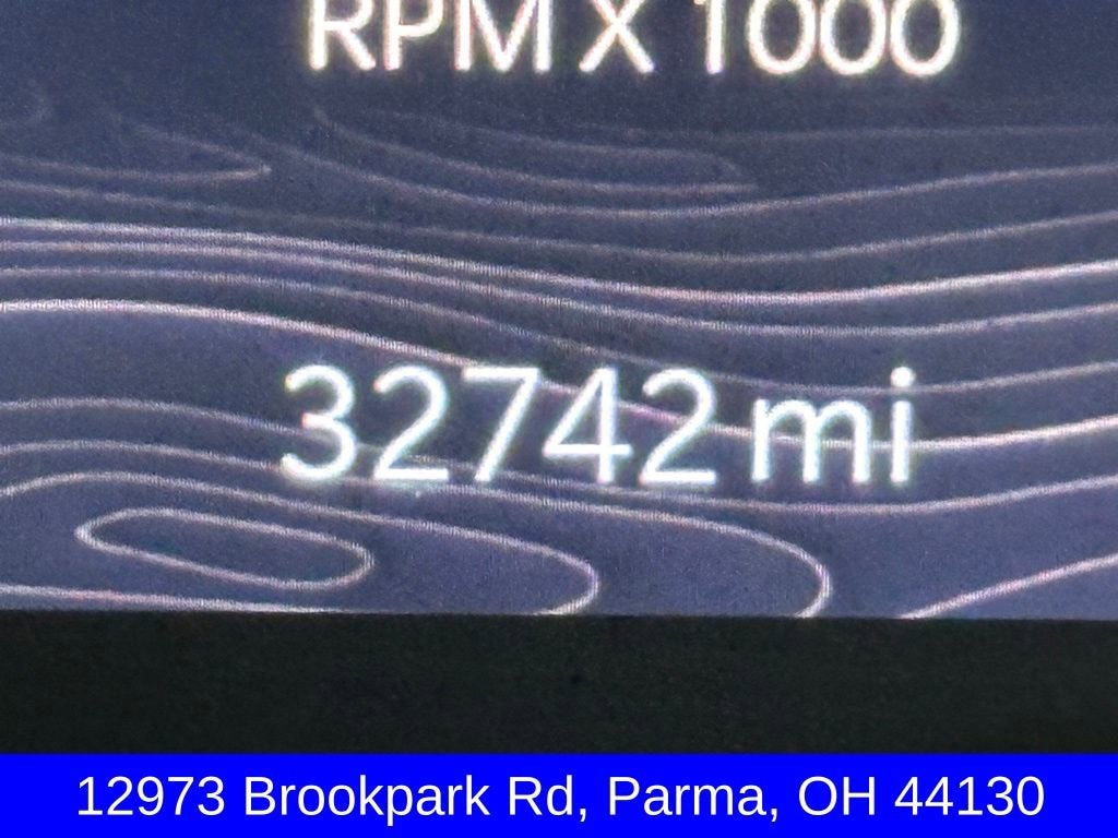 2022 Jeep Grand Cherokee L Laredo 4x4