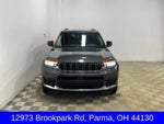 2022 Jeep Grand Cherokee L Laredo 4x4