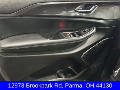 2022 Jeep Grand Cherokee L Laredo 4x4