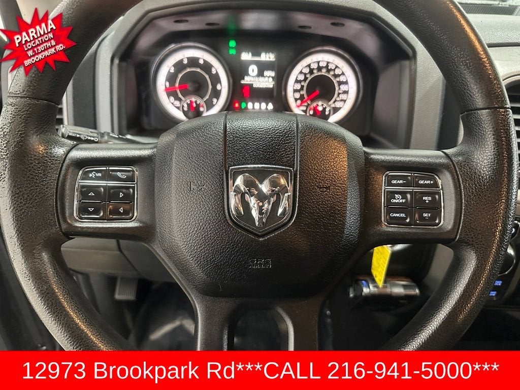 2017 RAM 1500 Express Quad Cab 4x4 6'4" Box