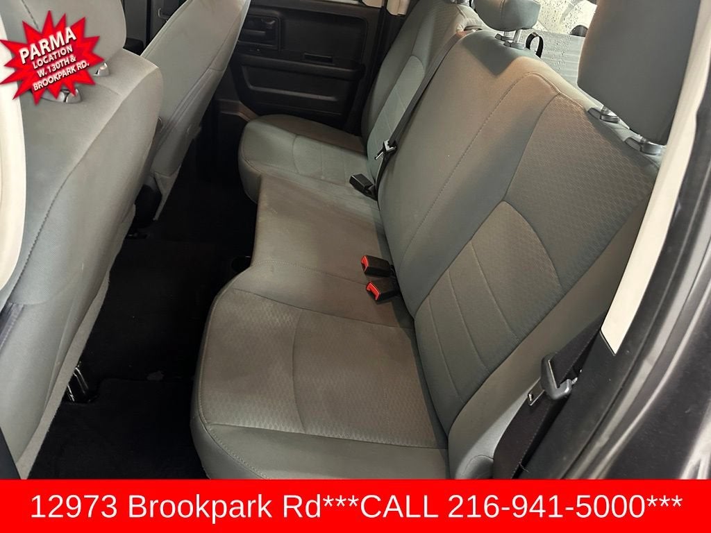 2017 RAM 1500 Express Quad Cab 4x4 6'4" Box