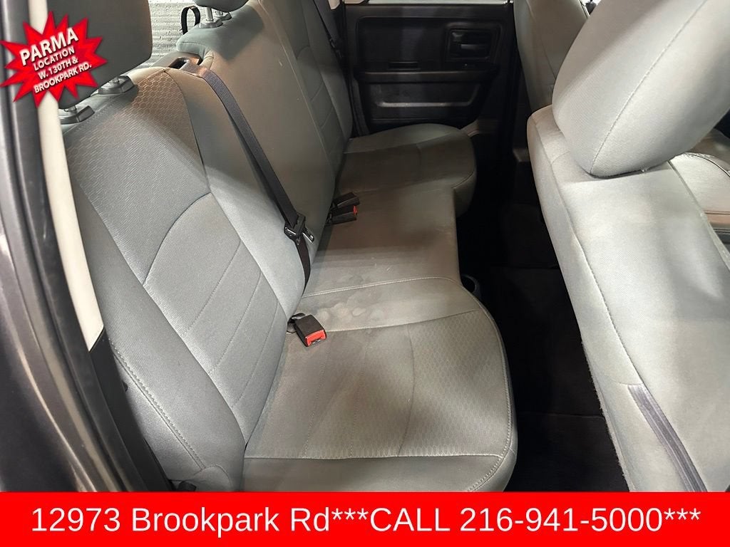 2017 RAM 1500 Express Quad Cab 4x4 6'4" Box