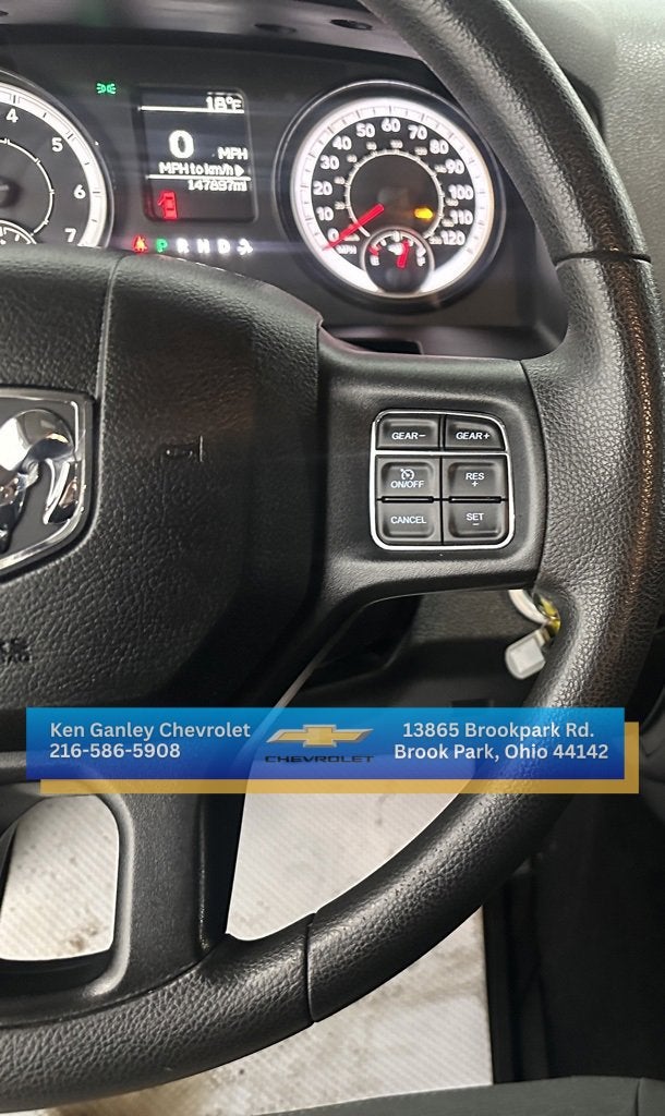 2018 RAM 1500 Express Crew Cab 4x4 5'7" Box