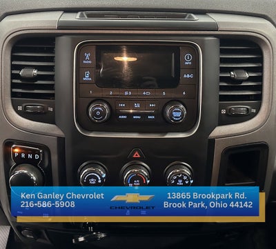 2018 RAM 1500 Express Crew Cab 4x4 5'7" Box