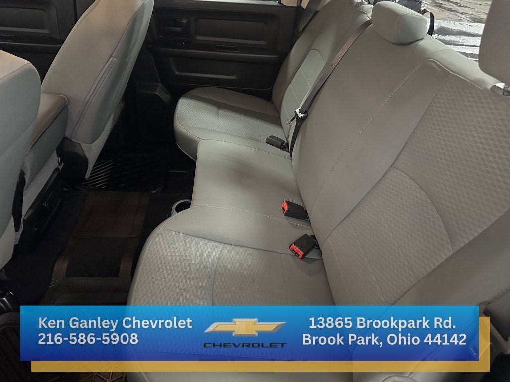 2018 RAM 1500 Express Crew Cab 4x4 5'7" Box