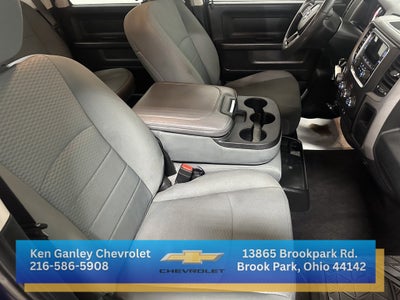 2018 RAM 1500 Express Crew Cab 4x4 5'7" Box