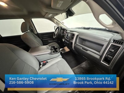 2018 RAM 1500 Express Crew Cab 4x4 5'7" Box