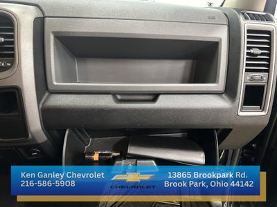 2018 RAM 1500 Express Crew Cab 4x4 5'7" Box