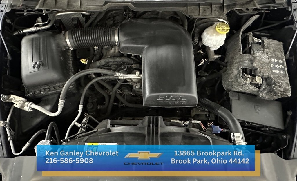 2018 RAM 1500 Express Crew Cab 4x4 5'7" Box