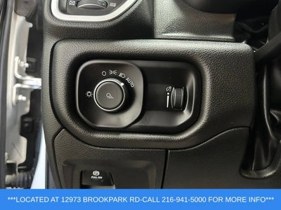 2023 RAM 1500 Big Horn Quad Cab 4x4 6'4" Box