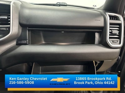 2021 RAM 1500 Big Horn Quad Cab 4x4 6'4" Box