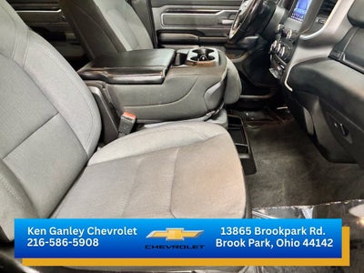 2019 RAM 1500 Big Horn/Lone Star Crew Cab 4x4 5'7" Box