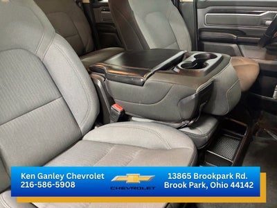 2019 RAM 1500 Big Horn/Lone Star Crew Cab 4x4 5'7" Box