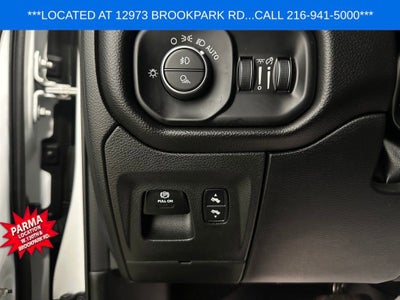 2023 RAM 1500 Laramie Crew Cab 4x4 6'4" Box