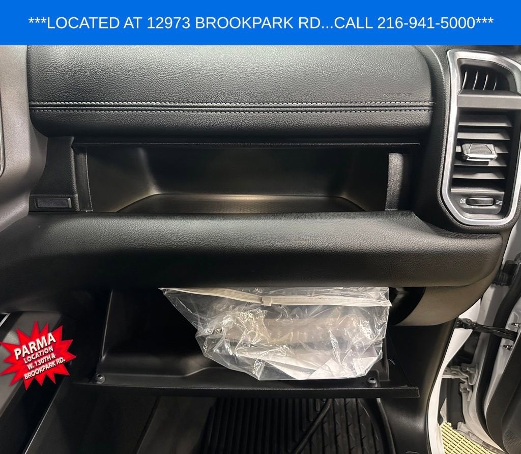 2023 RAM 1500 Laramie Crew Cab 4x4 6'4" Box