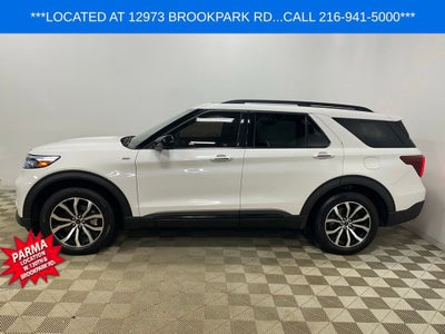 2022 Ford Explorer ST-Line