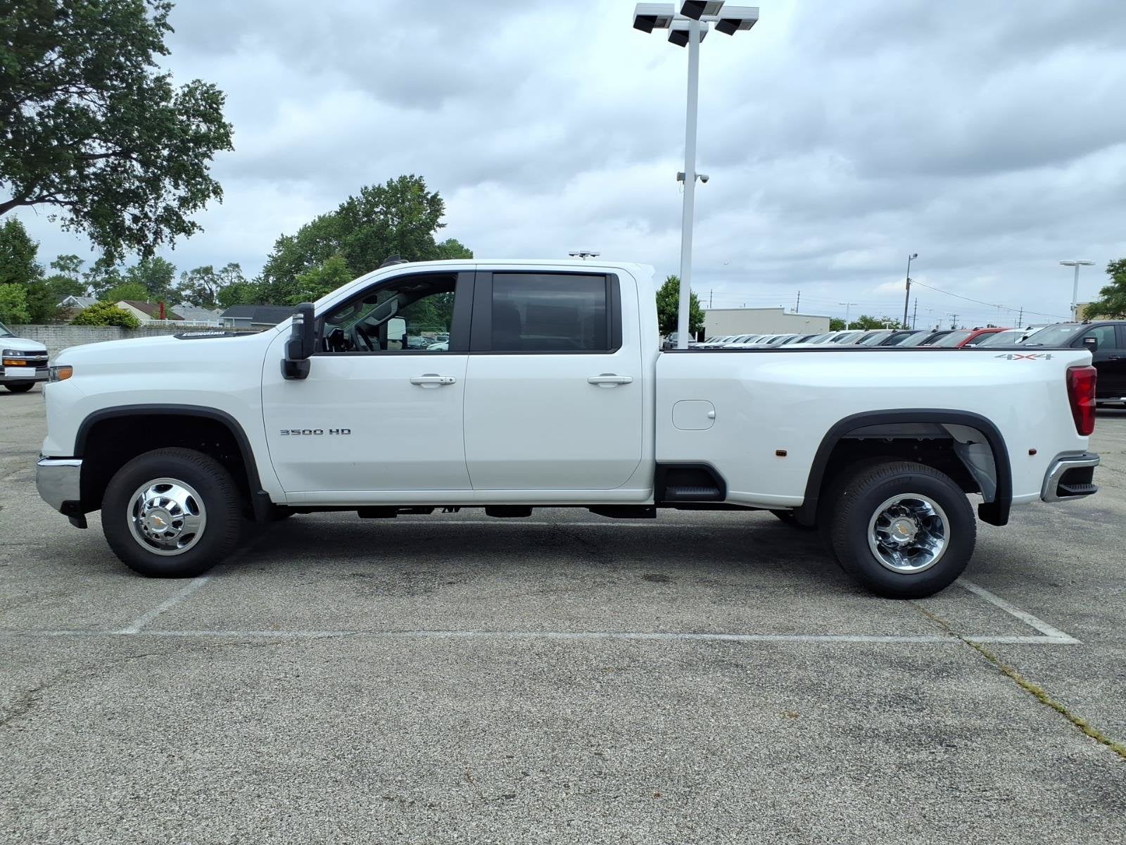 2026 Chevrolet Silverado 3500 HD LT DRW
