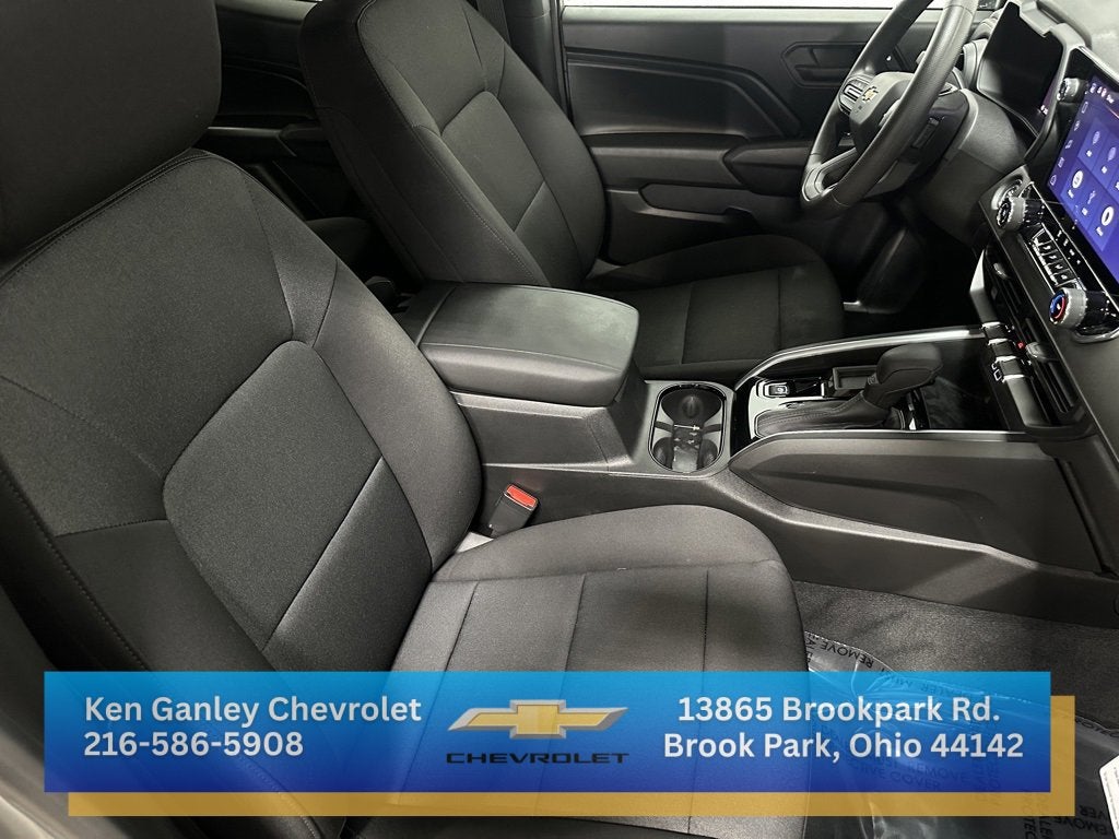 2024 Chevrolet Colorado WT