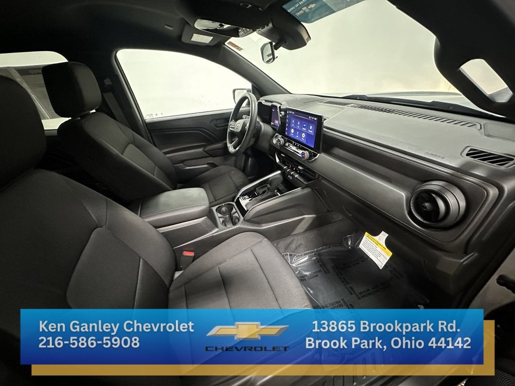 2024 Chevrolet Colorado WT