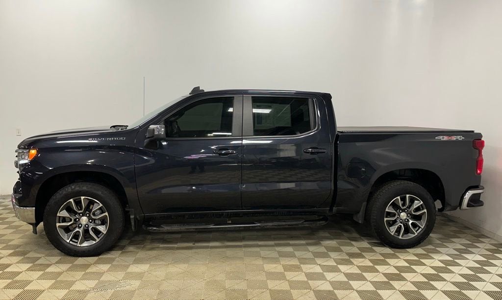 2023 Chevrolet Silverado 1500 LT (2FL)