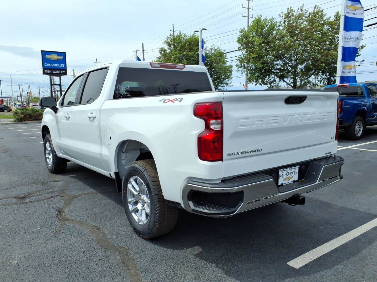 2026 Chevrolet Silverado 1500 LT (2FL)
