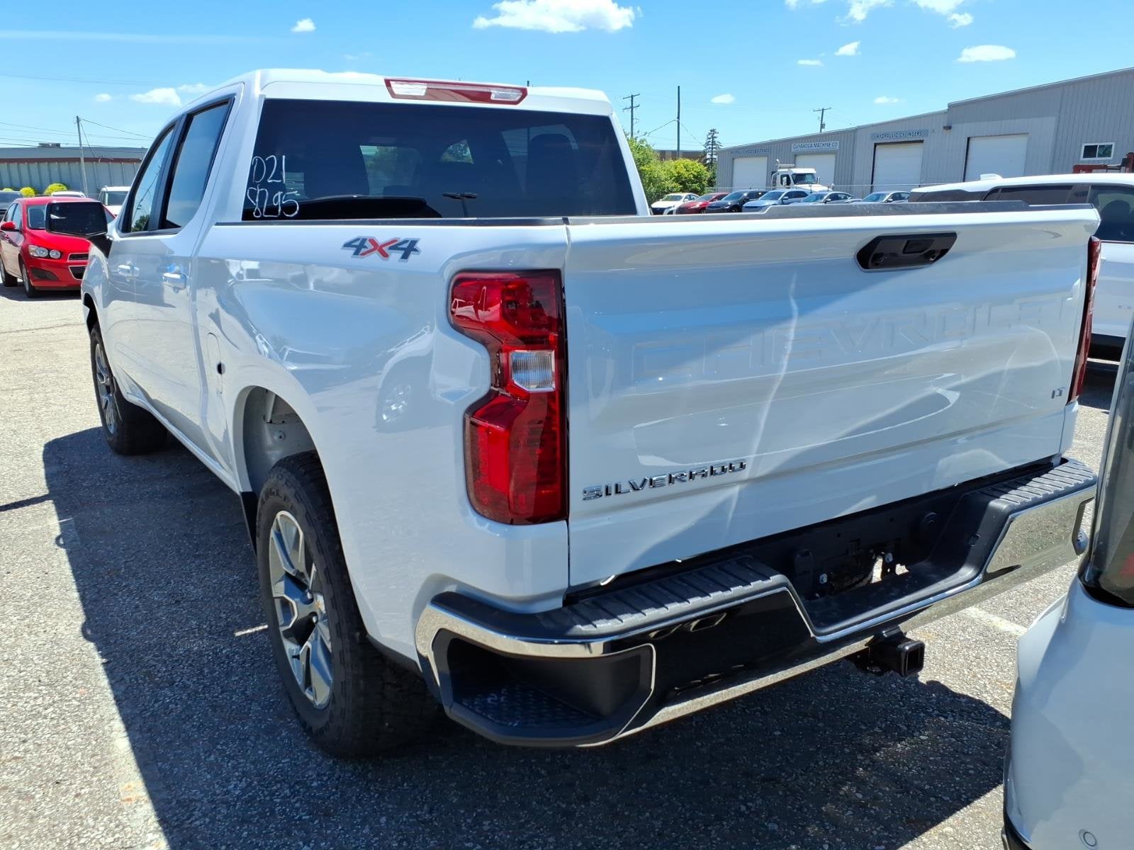 2026 Chevrolet Silverado 1500 LT (2FL)