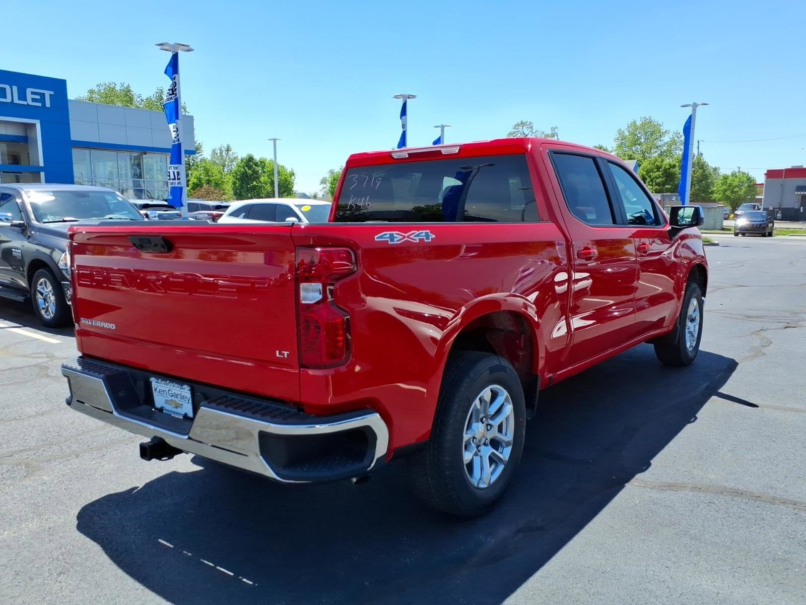 2026 Chevrolet Silverado 1500 LT (2FL)