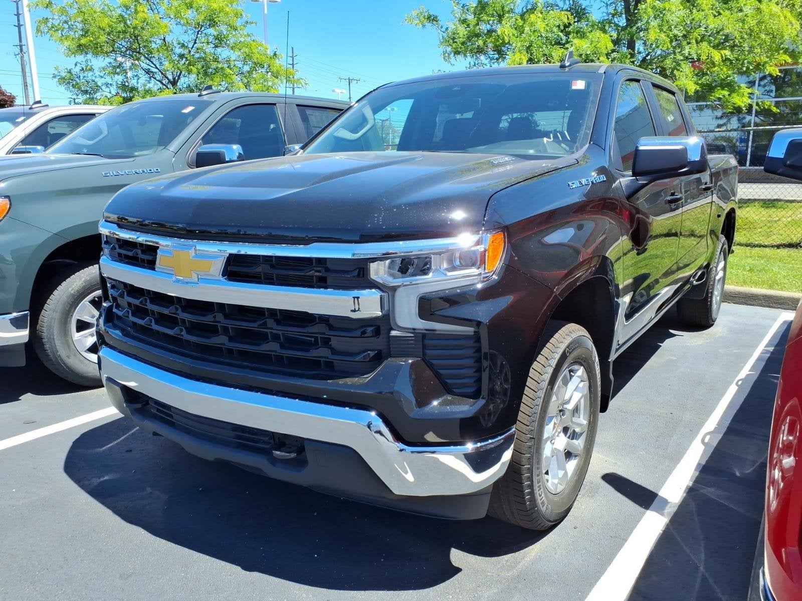 2026 Chevrolet Silverado 1500 LT (2FL)