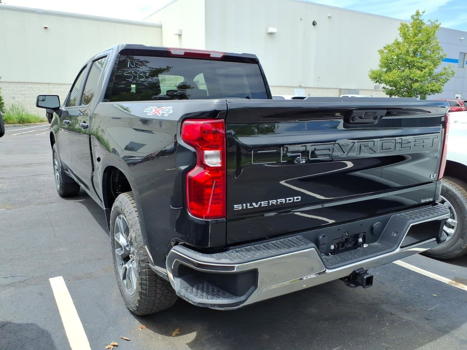 2026 Chevrolet Silverado 1500 LT (2FL)