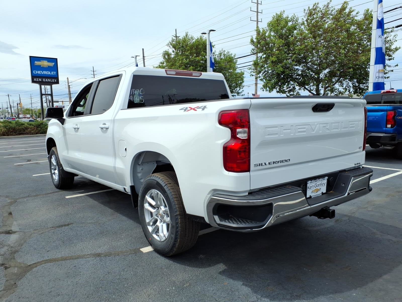 2026 Chevrolet Silverado 1500 LT (2FL)