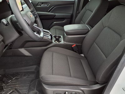 2025 Chevrolet Colorado WT/LT