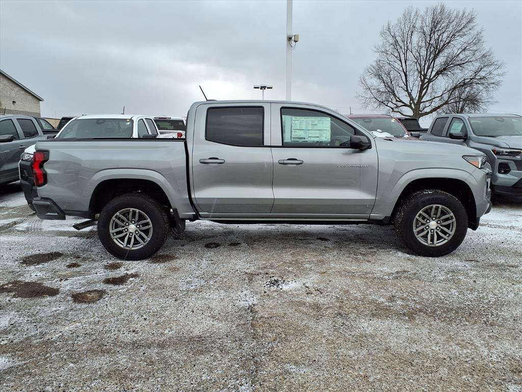 2025 Chevrolet Colorado WT/LT