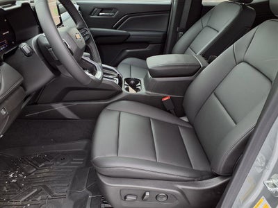 2025 Chevrolet Colorado WT/LT