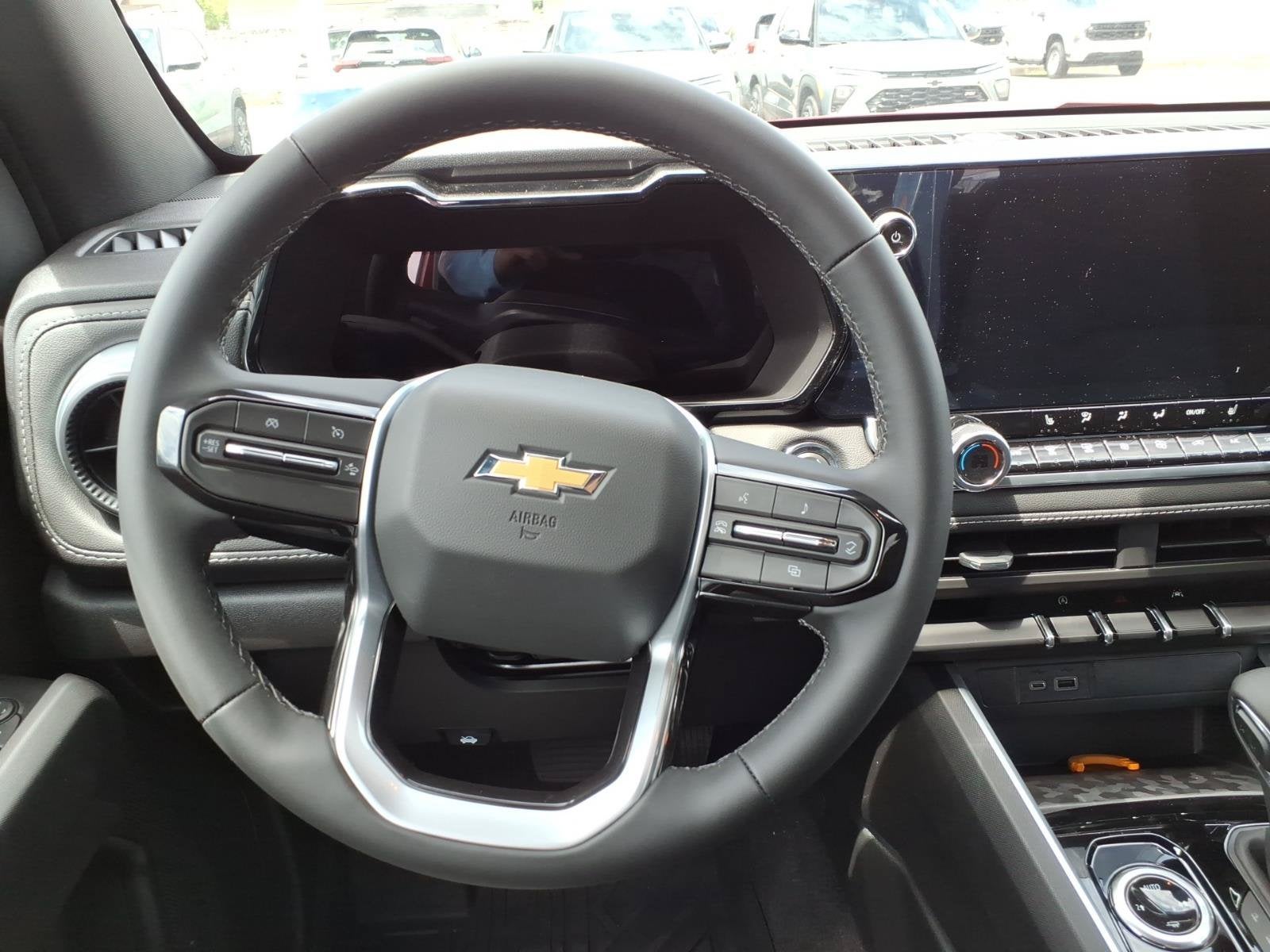 2026 Chevrolet Colorado LT - Photo 9