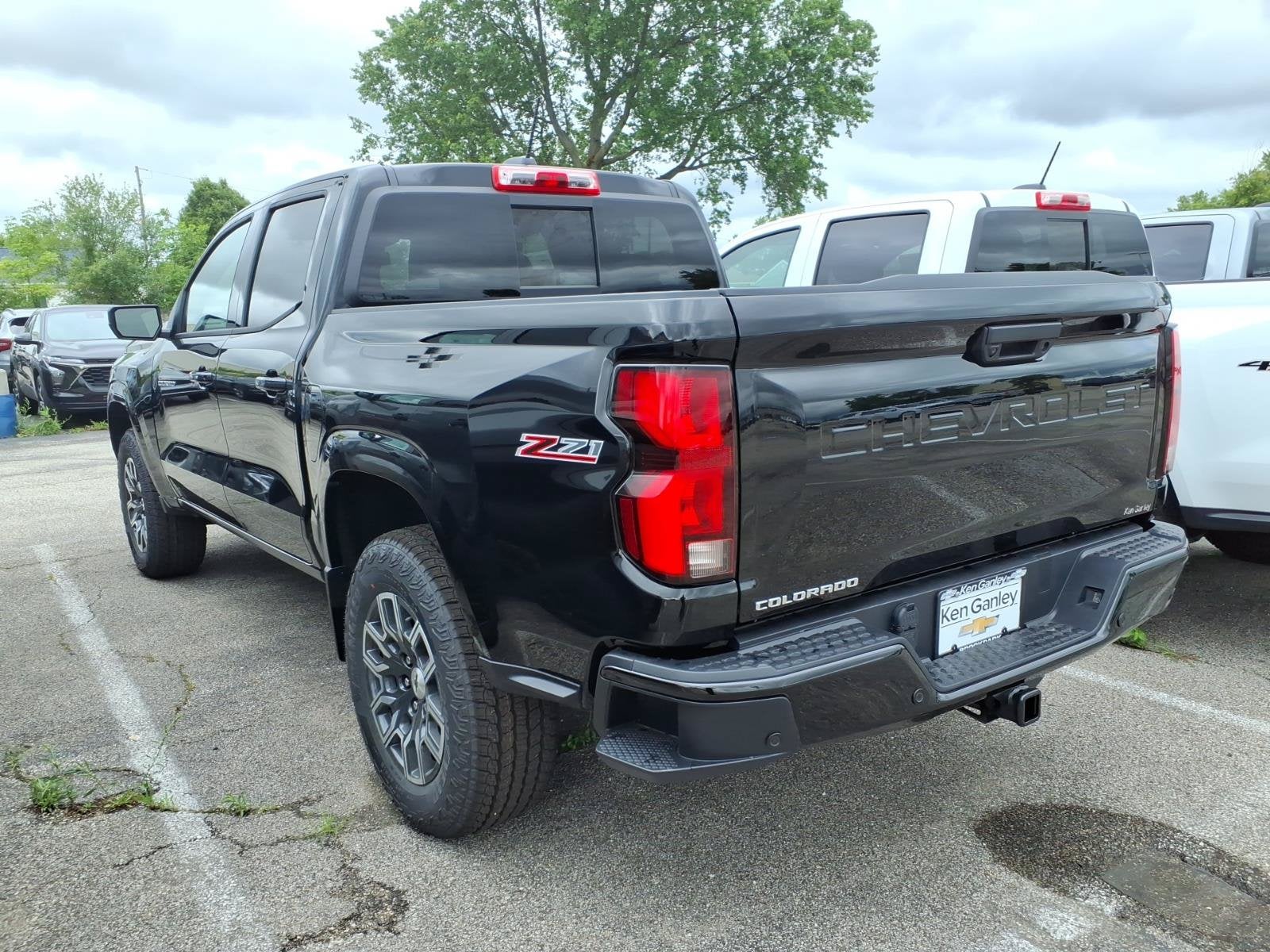2026 Chevrolet Colorado Z71 - Photo 3