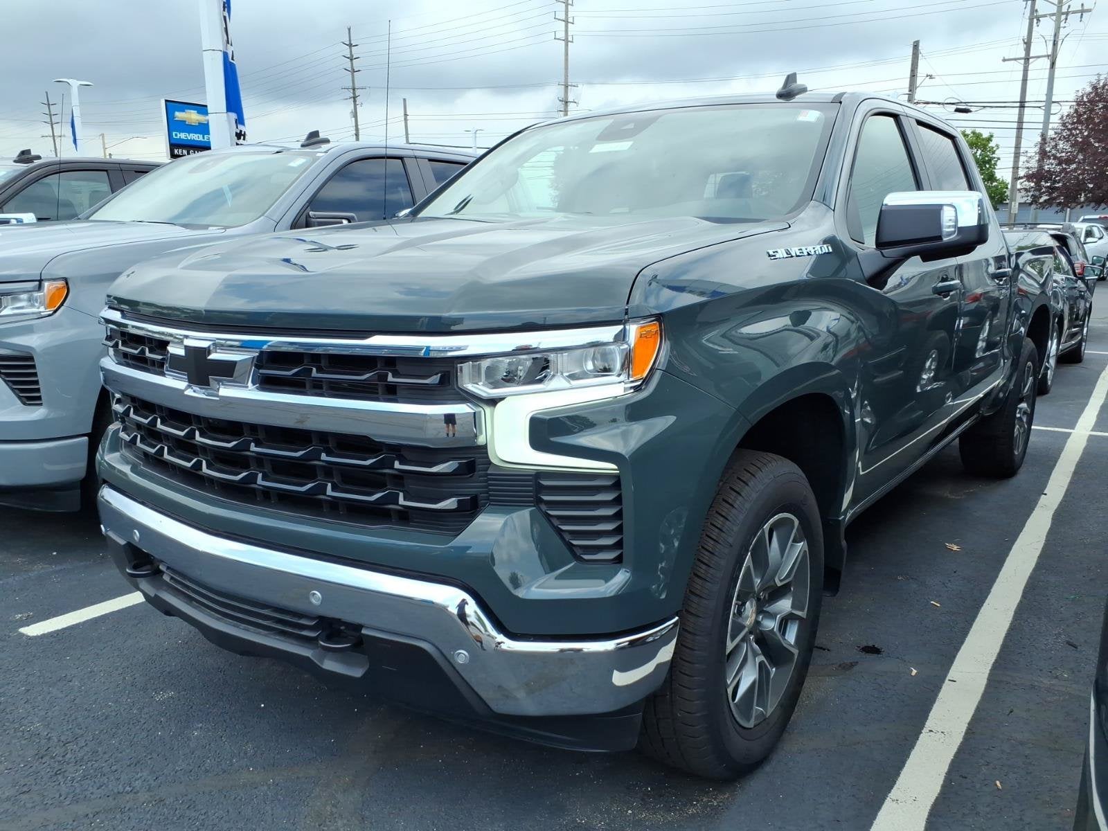 2026 Chevrolet Silverado 1500 LT
