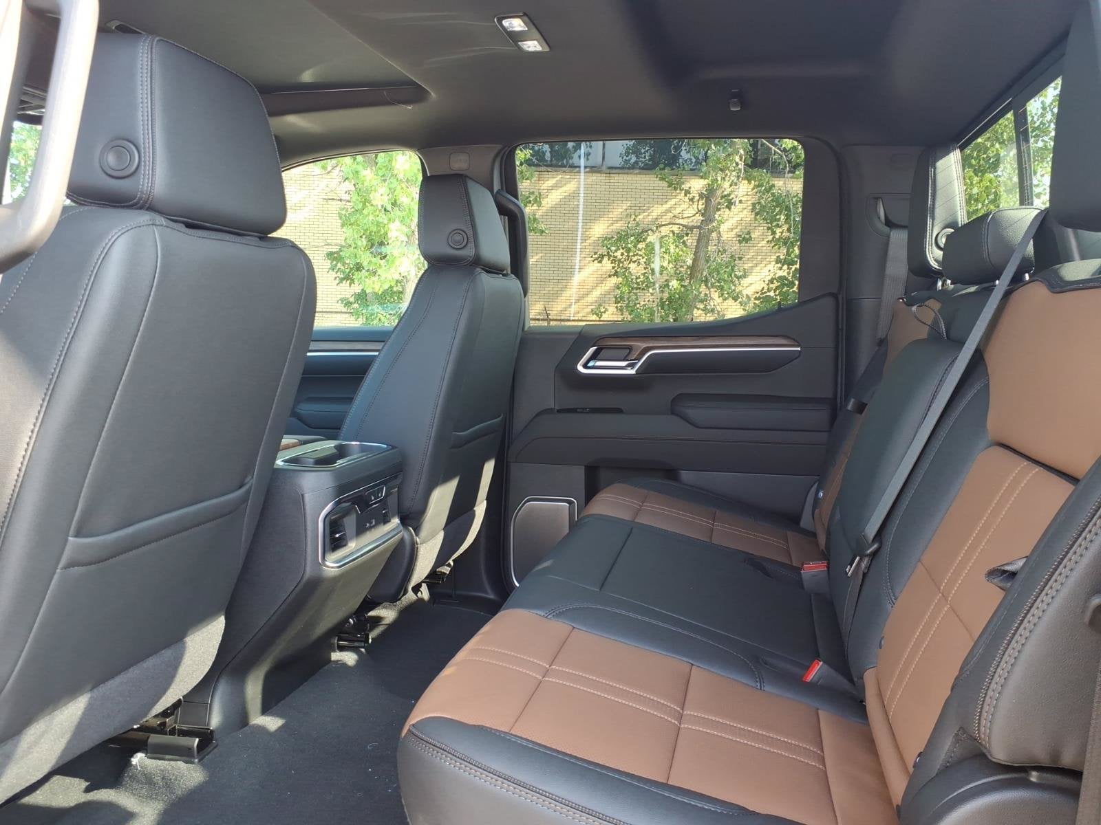 2026 Chevrolet Silverado 1500 High Country - Photo 9