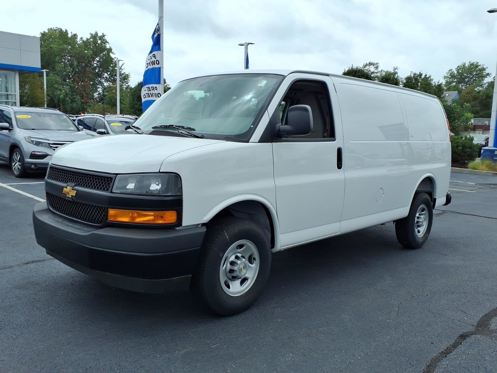 2026 Chevrolet Express Cargo WT