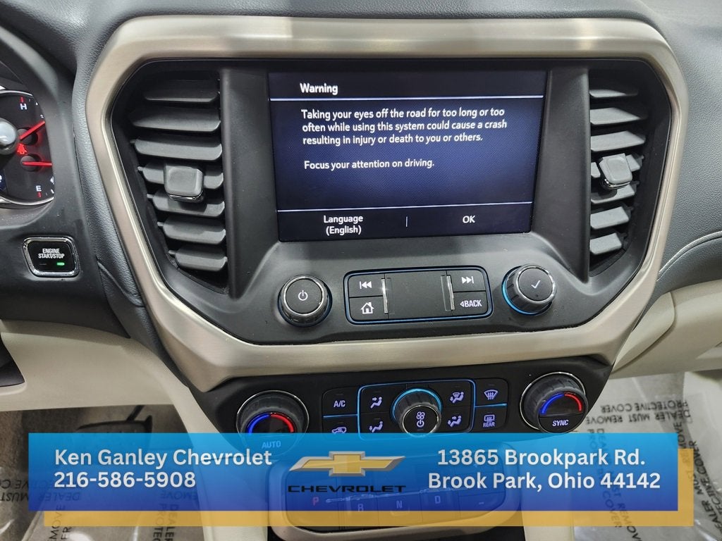 2023 GMC Acadia Denali