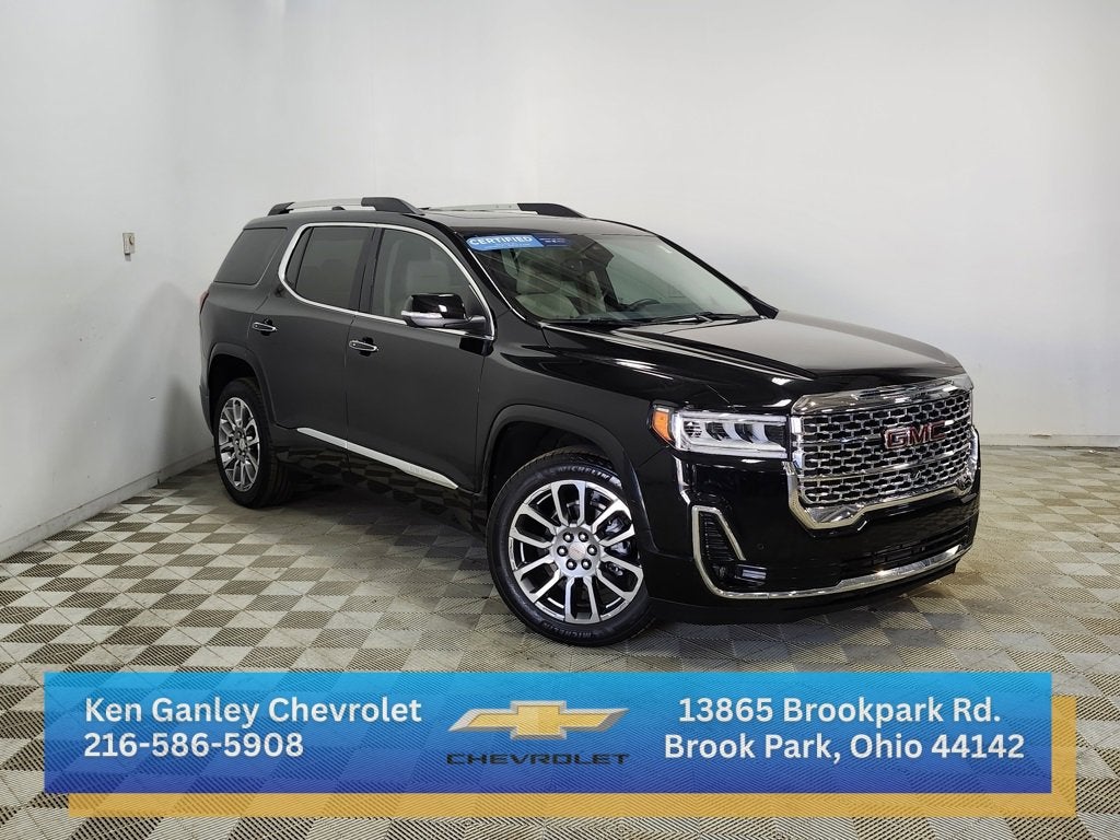 2023 GMC Acadia Denali