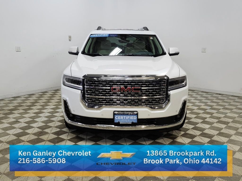 2023 GMC Acadia Denali