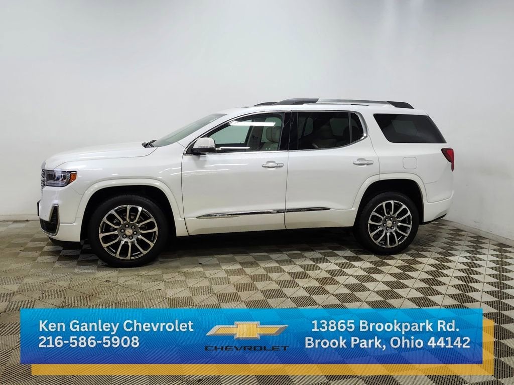 2023 GMC Acadia Denali