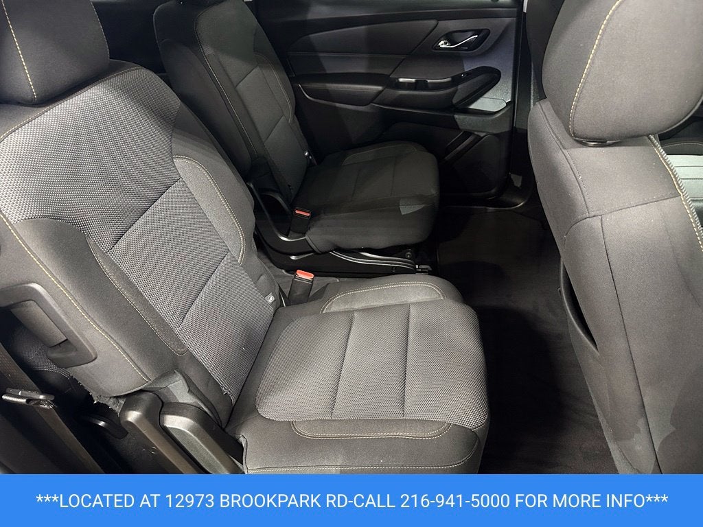 2021 Chevrolet Traverse LT Cloth