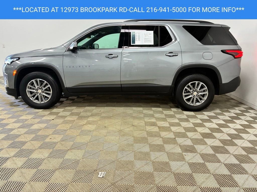 2023 Chevrolet Traverse LT Cloth